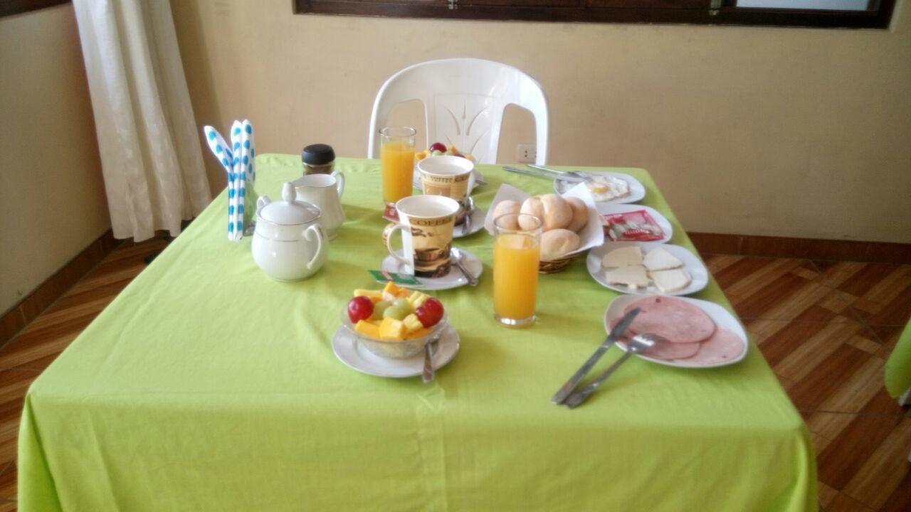 Hostal Geminis San Juan Bautista ภายนอก รูปภาพ