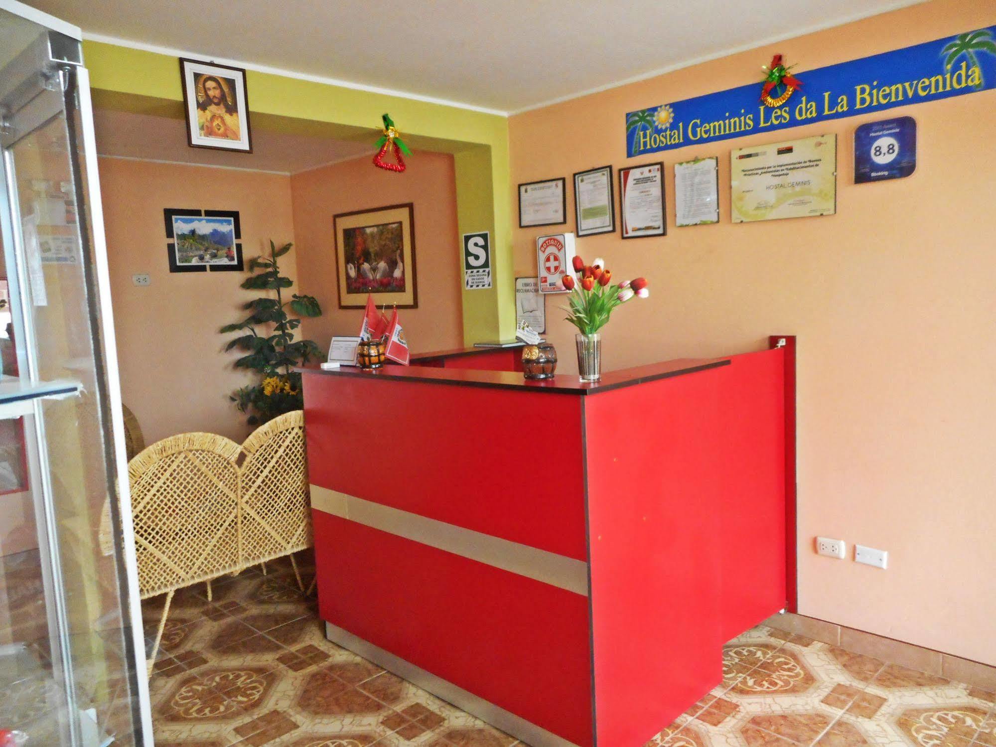 Hostal Geminis San Juan Bautista ภายนอก รูปภาพ